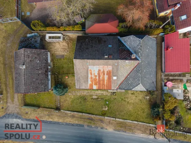 Prodej rodinného domu, Myslív, 280 m2