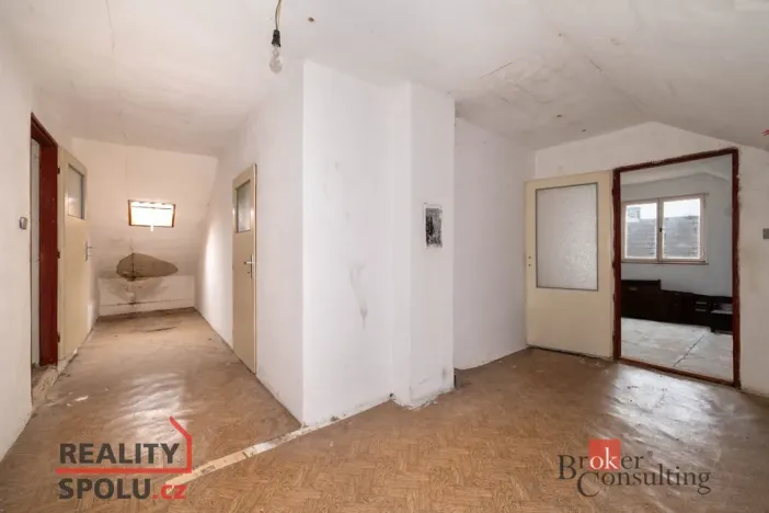 Prodej rodinného domu, Myslív, 280 m2