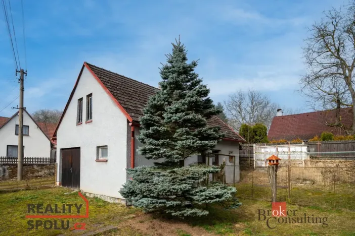 Prodej rodinného domu, Myslív, 280 m2