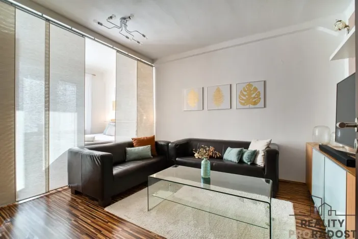 Pronájem bytu 2+1, Ostrava - Poruba, Dětská, 61 m2