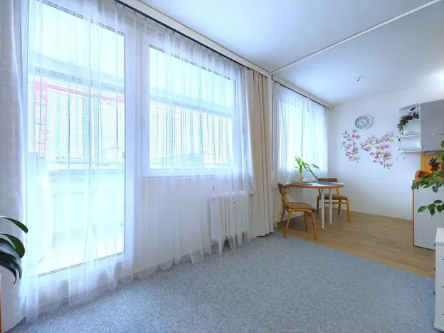 Prodej bytu 3+1, Praha - Prosek, Vysočanská, 74 m2