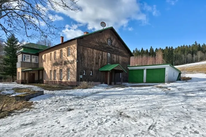 Prodej ubytování, Strážné, 793 m2