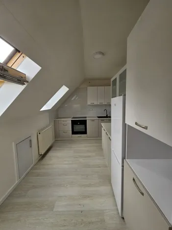 Prodej atypického bytu, Jeseník, Na Úbočí, 137 m2