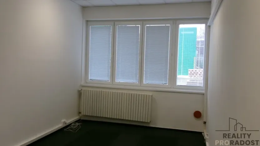 Pronájem kanceláře, Brno - Brněnské Ivanovice, 75 m2