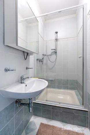 Pronájem bytu 1+kk, Praha - Braník, Vavřenova, 23 m2