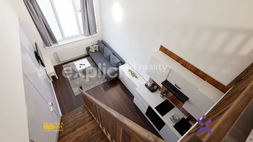 Pronájem bytu 1+kk, Zlín, Devadesátá, 40 m2