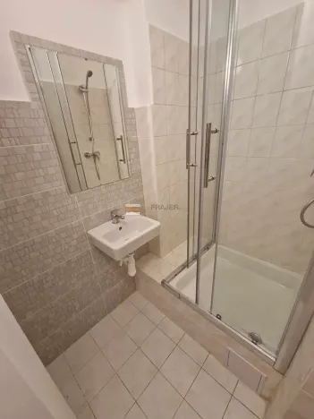 Pronájem bytu 1+kk, Praha - Vokovice, K Červenému vrchu, 22 m2