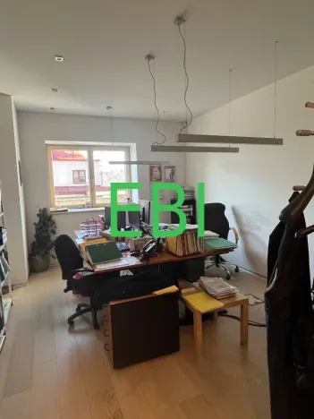 Pronájem kanceláře, Praha - Braník, Pod křížkem, 168 m2