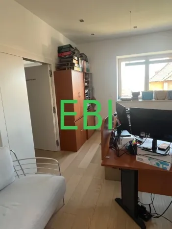 Pronájem kanceláře, Praha - Braník, Pod křížkem, 168 m2