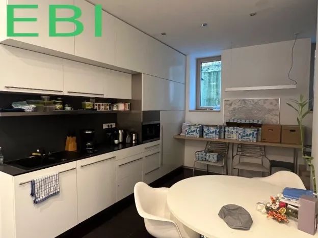 Pronájem kanceláře, Praha - Braník, Pod křížkem, 168 m2