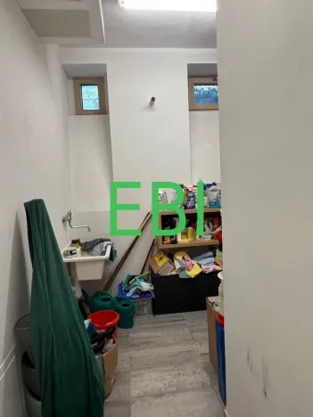 Pronájem kanceláře, Praha - Braník, Pod křížkem, 168 m2