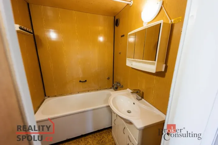 Pronájem bytu 3+1, Břeclav - Charvátská Nová Ves, Na Valtické, 74 m2