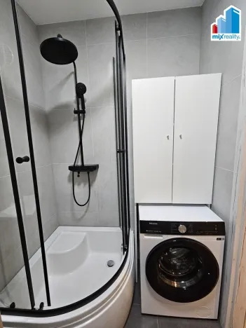 Pronájem bytu 2+kk, Plzeň, Lobezská, 46 m2