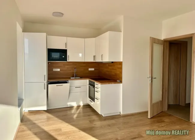 Pronájem bytu 2+kk, Praha - Strašnice, Štěchovická, 50 m2