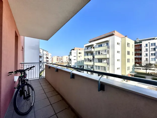 Pronájem bytu 1+kk, Brno, Hvozdecká, 37 m2