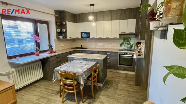 Prodej rodinného domu, Černilov, 248 m2