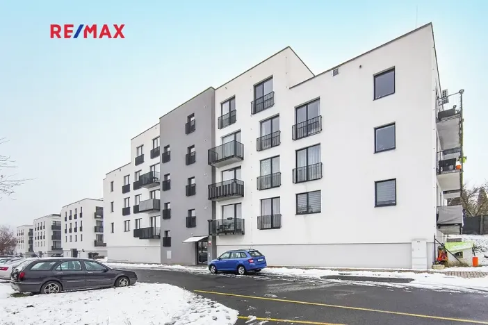 Pronájem bytu 1+kk, Plzeň, V Zahrádkách, 39 m2