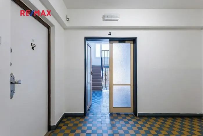 Prodej bytu 3+1, Praha - Malešice, Počernická, 72 m2