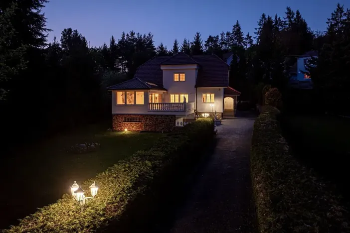 Prodej rodinného domu, Družec, V Zátiší, 289 m2