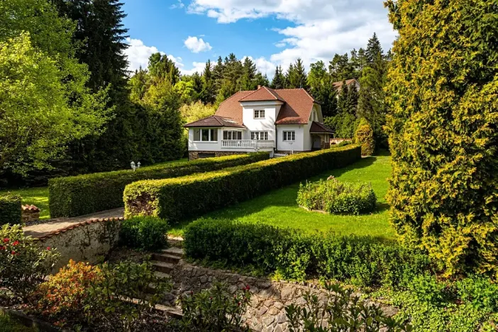 Prodej rodinného domu, Družec, V Zátiší, 289 m2