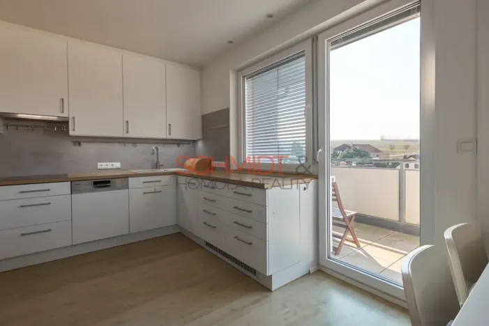 Prodej bytu 3+kk, Hustopeče, Gen. Peřiny, 64 m2