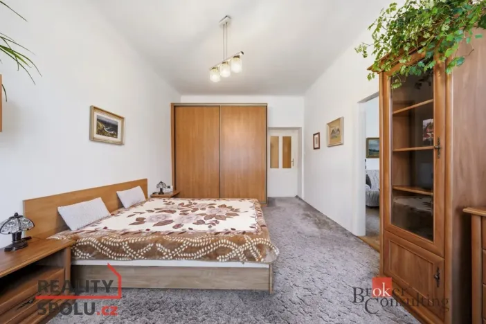 Prodej bytu 2+1, Praha - Libeň, V mezihoří, 74 m2