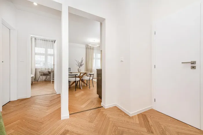 Pronájem bytu 2+kk, Praha - Nusle, U křížku, 50 m2