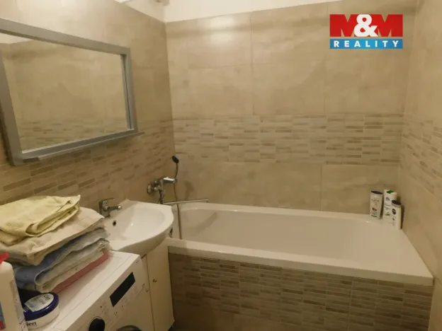 Pronájem bytu 3+1, Nové Město pod Smrkem, Nádražní, 72 m2