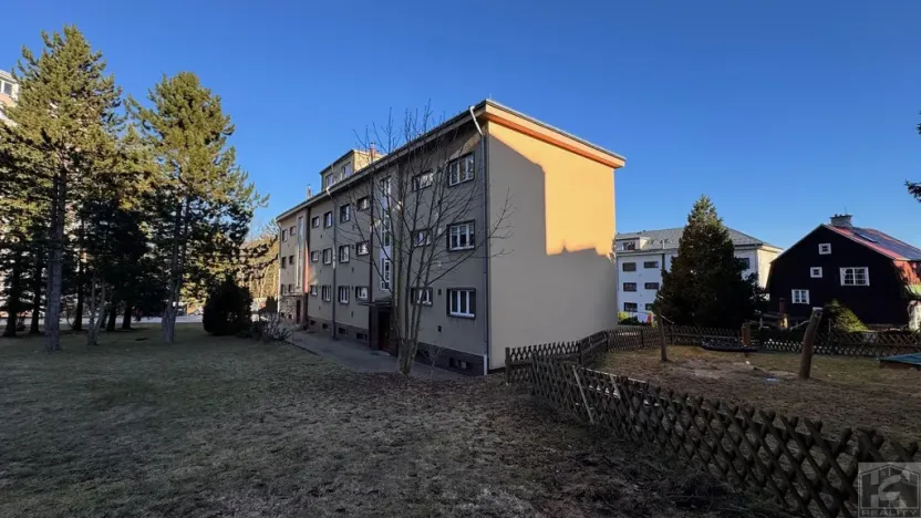 Prodej bytu 2+1, Tanvald, Radniční, 77 m2