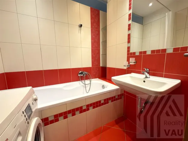 Pronájem bytu 2+kk, Pardubice - Zelené Předměstí, Svobody, 55 m2