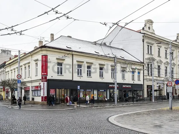 Pronájem kanceláře, Pardubice, Sladkovského, 75 m2