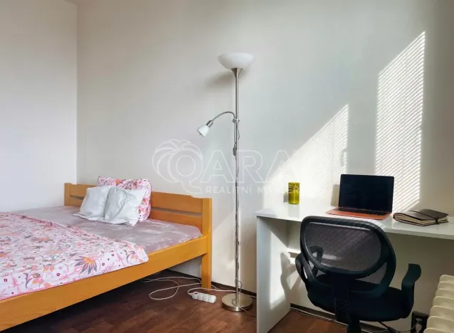 Pronájem pokoje, Brno, Hluboká, 13 m2
