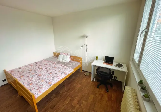 Pronájem pokoje, Brno, Hluboká, 13 m2