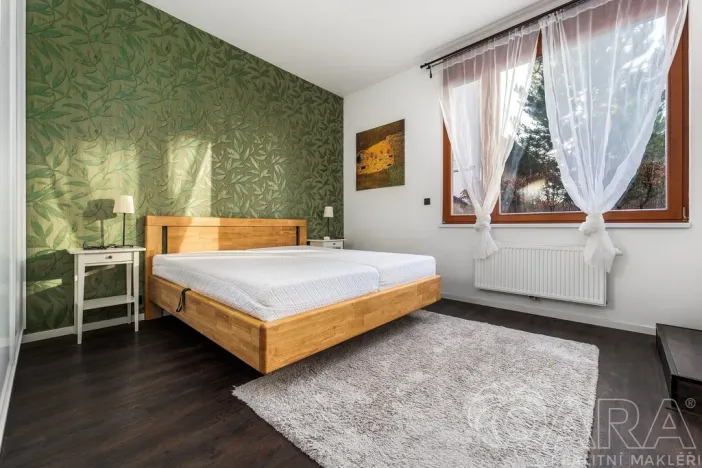 Pronájem bytu 4+kk, Čelákovice, náměstí 5. května, 114 m2