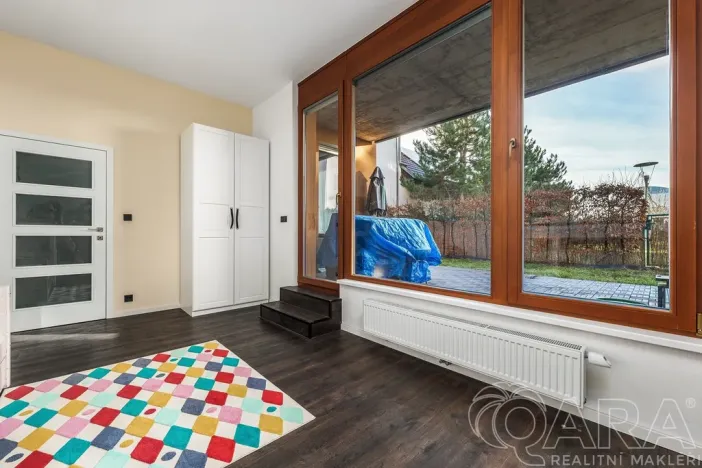 Pronájem bytu 4+kk, Čelákovice, náměstí 5. května, 114 m2