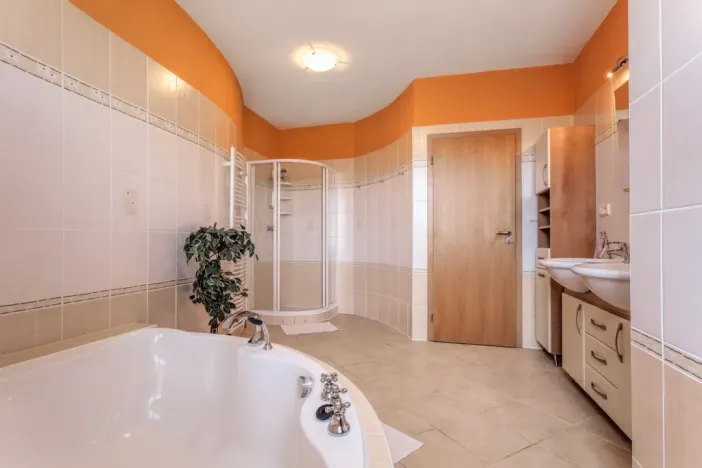 Prodej rodinného domu, Starovičky, 144 m2