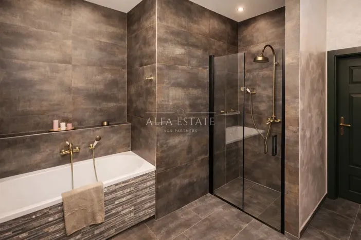 Pronájem rodinného domu, Karlovy Vary, Mariánská, 90 m2