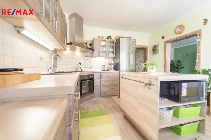 Prodej bytu 3+1, Příbram - Příbram III, Ryneček, 75 m2