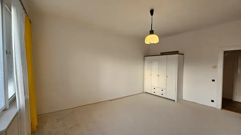 Pronájem bytu 3+kk, Praha, Kladenská, 82 m2
