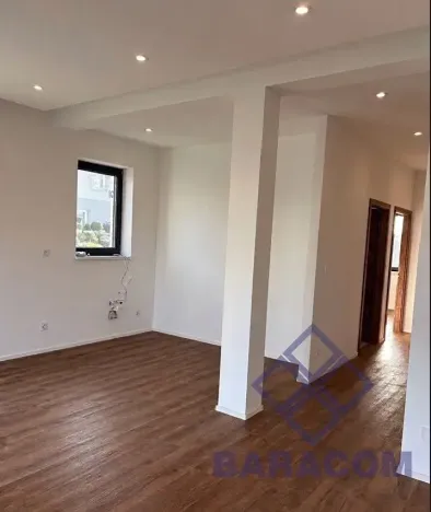 Prodej rodinného domu, Polerady, 380 m2