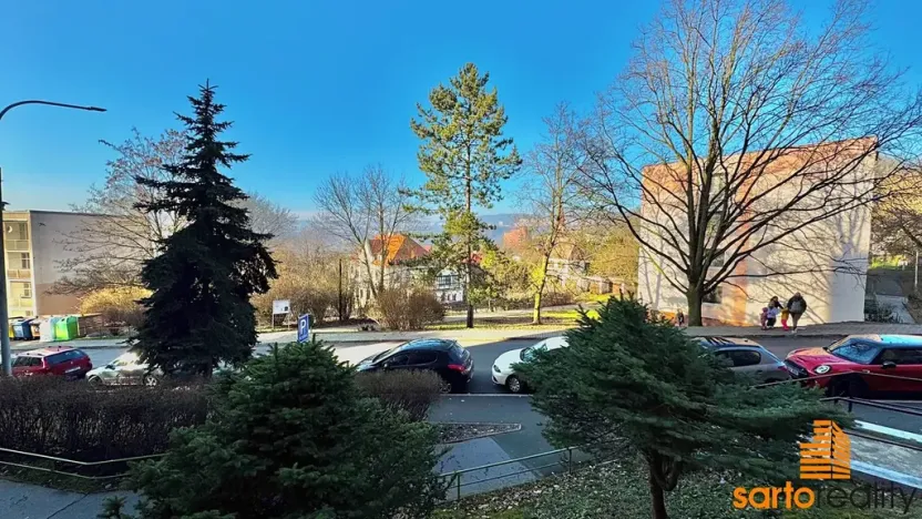 Pronájem bytu 2+1, Ústí nad Labem, Tolstého, 66 m2