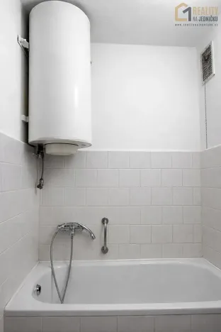 Prodej bytu 3+1, Smidary, Zahradní, 83 m2