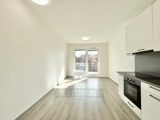 Pronájem bytu 1+kk, České Budějovice - České Budějovice 2, Na Zlaté stoce, 28 m2