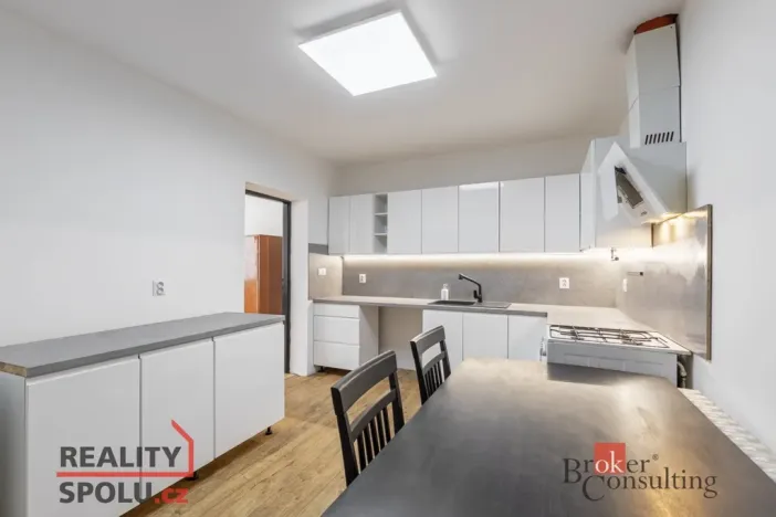 Prodej rodinného domu, Strážnice, Za Valy, 139 m2