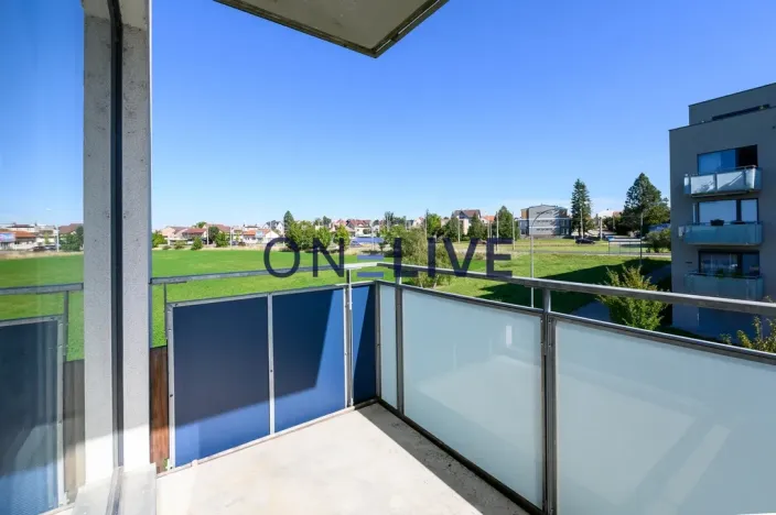 Pronájem bytu 2+kk, Plzeň, Střední cesta, 51 m2