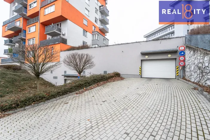 Prodej bytu 3+kk, Praha, Symfonická, 89 m2