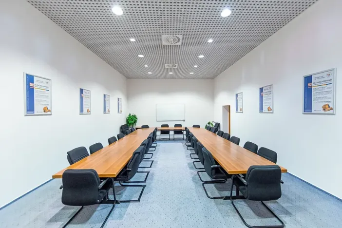 Pronájem kanceláře, Praha - Vysočany, Freyova, 30 m2