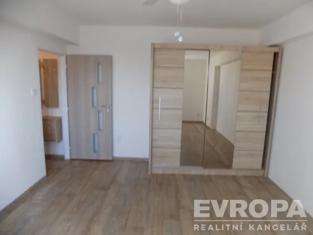 Pronájem bytu 2+kk, Kolín - Kolín II, Družstevní, 45 m2