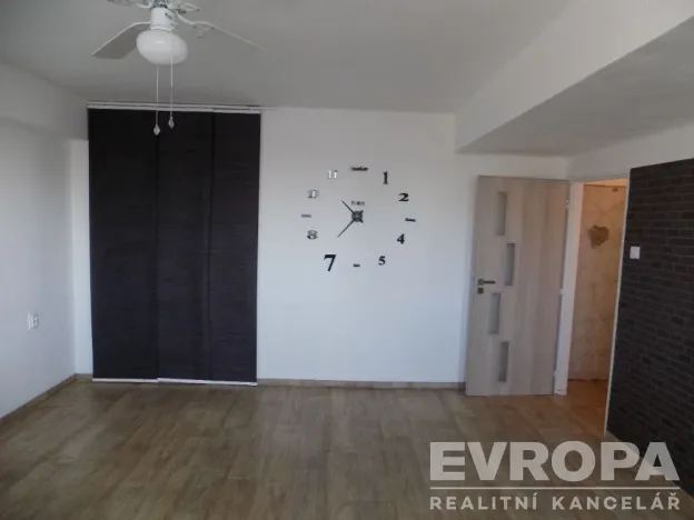 Pronájem bytu 2+kk, Kolín - Kolín II, Družstevní, 45 m2