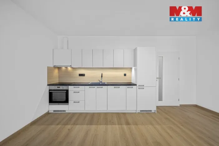 Pronájem bytu 1+kk, Hradec Králové - Nový Hradec Králové, Antonína Petrofa, 32 m2